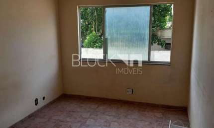 Apartamento com 2 quartos para alugar na Rua Paulo Prado, --, Oswaldo Cruz, Rio de Janeiro