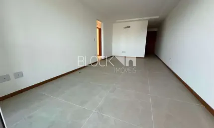 Recreio dos Bandeirantes | Apartamento 3 quartos, sendo 1 suite
