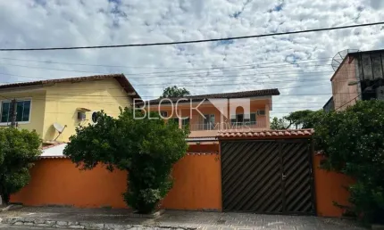Casa com 5 quartos à venda na Vereador Eduardo Bertino De Vasconcelos, --, Vila Muriqui, Mangaratiba