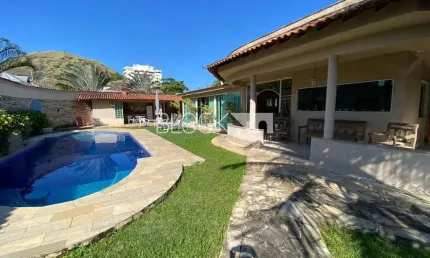 Recreio dos Bandeirantes | Casa 3 quartos, sendo 3 suites