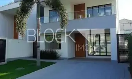 Recreio dos Bandeirantes | Casa de Condomínio 5 quartos, sendo 5 suites