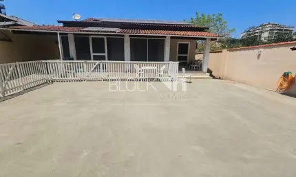 Recreio dos Bandeirantes | Casa de Rua 4 quartos, sendo 4 suites
