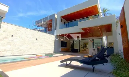 Barra da tijuca | casa de condomínio 4 quartos, sendo 4 suites