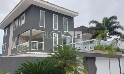Recreio dos Bandeirantes | Casa de Condomínio 6 quartos, sendo 5 suites