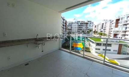 Recreio dos Bandeirantes | Apartamento 3 quartos, sendo 1 suite