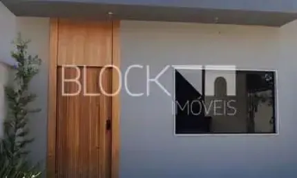 Vargem Pequena | Casa de Condomínio 3 quartos, sendo 2 suites