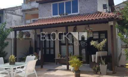 Recreio dos Bandeirantes | Casa de Condomínio 4 quartos, sendo 1 suite