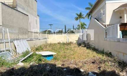 Terreno em condomínio fechado à venda na Rua Vittório Migliora, --, Recreio dos Bandeirantes, Rio de Janeiro
