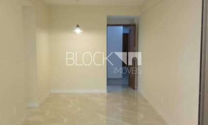Recreio dos Bandeirantes | Apartamento 3 quartos, sendo 1 suite