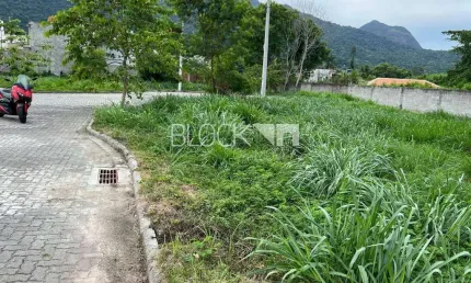 Terreno em condomínio fechado à venda na Rua Anjo Da Noite, --, Vargem Pequena, Rio de Janeiro