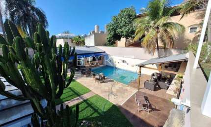 Barra da Tijuca | Casa de Condomínio 5 quartos, sendo 3 suites