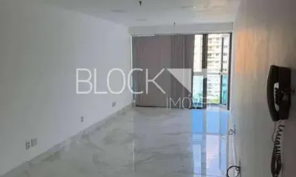Sala comercial para alugar na Avenida das Américas, --, Recreio dos Bandeirantes, Rio de Janeiro