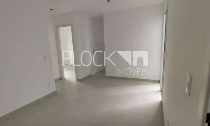 Apartamento com 2 quartos para alugar na Estrada dos Bandeirantes, --, Vargem Grande, Rio de Janeiro