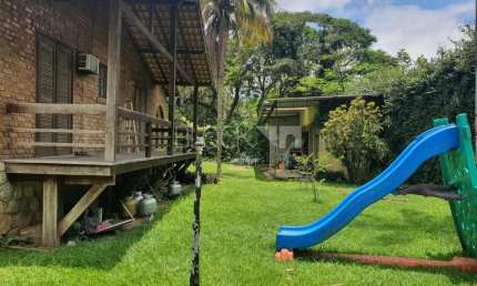 Vargem Grande | Casa de Rua 4 quartos, sendo 2 suites