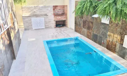 Freguesia (Jacarepaguá) | Casa de Condomínio 4 quartos, sendo 1 suite