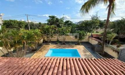 Recreio dos Bandeirantes | Casa de Rua 5 quartos, sendo 5 suites