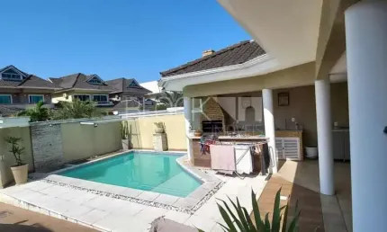 Recreio dos Bandeirantes | Casa de Condomínio 4 quartos, sendo 3 suites