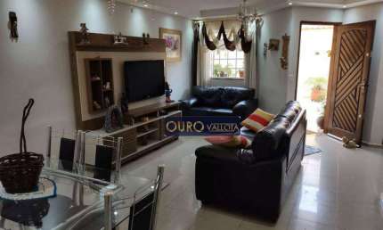 Casa com 3 quartos à venda na Rua Cambará, Vila Bertioga, São Paulo