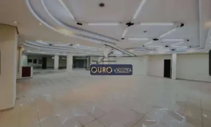 Salão para alugar | 575 m²  a 700m da estação do metrô belém
