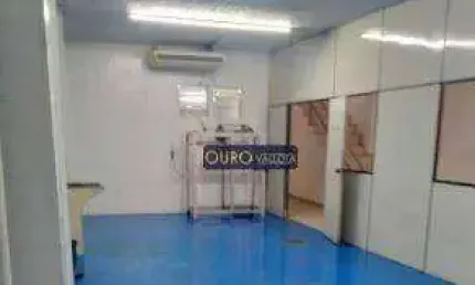 Casa comercial com 7 salas para alugar na Rua Cuiabá, Mooca, São Paulo