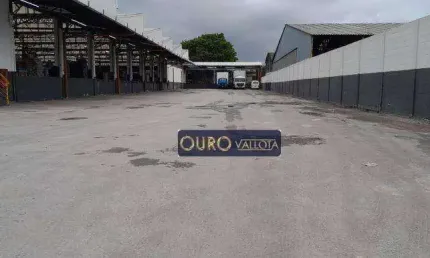 Galpão Cumbica com 7.745,32m², pé direito de 7m, 21 docas, todo reformado para locação!
