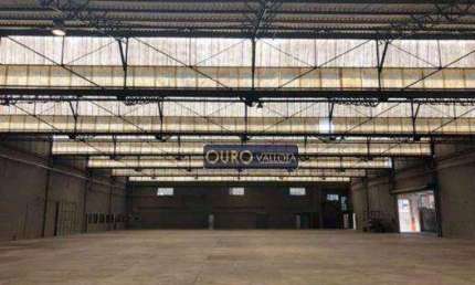 Galpão com 4.120m², vão livre, mezanino, pé direito alto e recepção para locação em São Bernardo do Campo