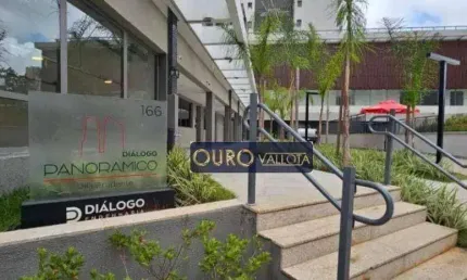Sala comercial com 3 salas para alugar na Rua Ibitirama, Vila Prudente, São Paulo