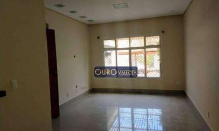 Casa com 3 quartos para alugar na Rua Barão de Penedo, Água Rasa, São Paulo