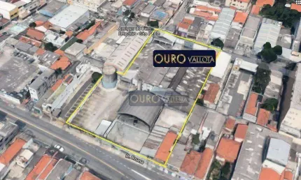 Barracão / Galpão / Depósito para alugar na Avenida Luca, Vila Diva, São Paulo