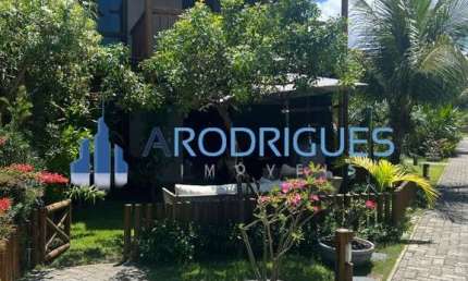 Imperdível! Casa para venda em Camaçari-BA, bairro Itacimirim (Monte Gordo) - 3 quartos, 3 suítes, 2 salas, 3 banheiros, 2 vagas, 150m², tavarua.
