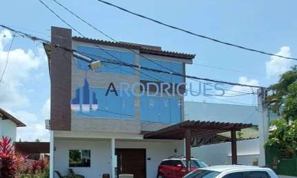 Imóvel para locação em Salvador-BA: Casa de 3 quartos, 2 suítes, 2 salas, 4 banheiros, 3 vagas de garagem e 320m² em Piatã.