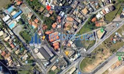 Casa à venda em Salvador-BA, Pituaçu: 2 quartos, 2 salas, 2 banheiros, 2 vagas de garagem, 400m² de área.