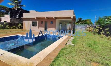 Casa à venda em Itacimirim (Monte Gordo) Direto com Proprietário, com 3 quartos, 3 suítes e 8 vagas de garagem em Camaçari-BA!