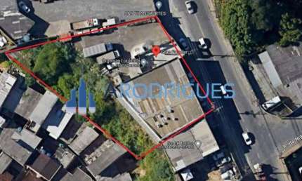 Galpão comercial à venda em Salvador-BA, bairro Granjas Rurais Presidente Vargas: 4 salas, 4 banheiros, 458m² de área.