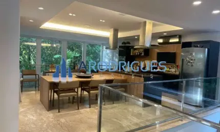Casa de luxo em condomínio à venda em Alphaville I, Salvador-BA: 5 quartos, 5 suítes, 3 salas, 4 vagas de garagem, 770m².