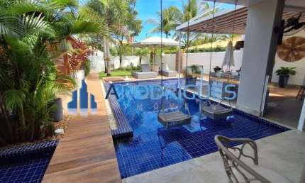 CASA DE ALTO PADRÃO EM GUARAJUBA .  CONFORTO, SEGURANÇA E EXCELENTE LOCALIZAÇÃO