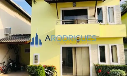 Casa em condomínio fechado com 4 quartos à venda no Buraquinho, Lauro de Freitas 