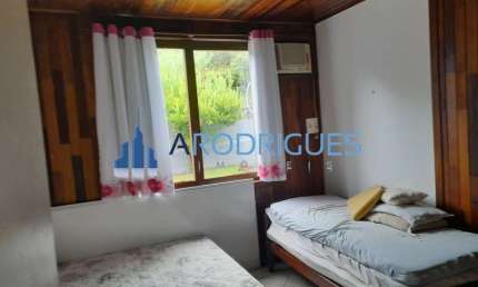 Casa de luxo em condomínio à venda no Centro de Itaparica-BA: 4 quartos, 4 suítes, 3 salas, 4 banheiros, 3 vagas de garagem, 500m².