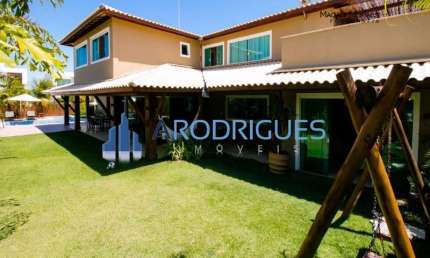 Oportunidade Casa à Venda mobiliada em Guarajuba, perto praia, melhor condomínio