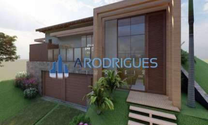 Casa alto padrão à venda na Praia do Forte. Construída com tijolos ecológicos, sistema de reaproveitamento de água, e energia solar.