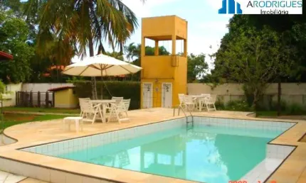 CASA EM CONDOMÍNIO FECHADO,  5 /4 SENDO 03 SUÍTES, Lauro de Freitas