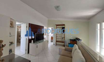 Casa  em Condomínio Exclusivo em Piatã, Salvador-BA: 4 quartos, 3 suítes, 3 salas, 3 vagas, 230m².