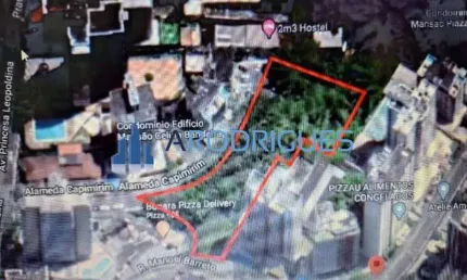 Terreno Comercial de 2.330,00 m² à Venda na Graça, Salvador-BA: Oportunidade Única!