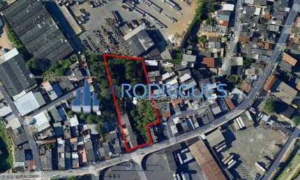 Terreno à venda em Salvador-BA, bairro Águas Claras, com 5.772,00 m² de área! Aproveite esta oportunidade única!