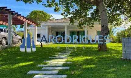 Luxuosa casa em condomínio à venda em busca vida, camaçari-ba: 5 quartos, 5 suítes, 1 sala, 5 banheiros, 5 vagas, 950m².