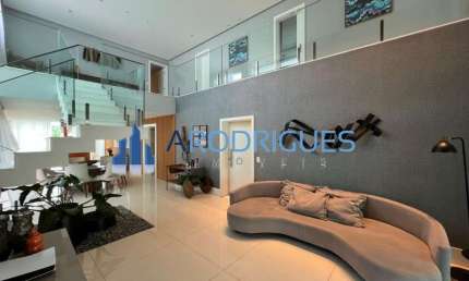 Casa de Luxo em Condomínio Alphaville II - 4 suítes, 3 salas, 5 vagas, 502m² em Salvador-BA