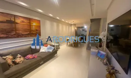 STELLA MARIS - CASA LINDA E ESPAÇOSA EM CONDOMÍNIO FECHADO - VENDA: 4 Quartos, 1 Suíte, 1 Sala, 2 Banheiros, 2 Vagas, 200m²
