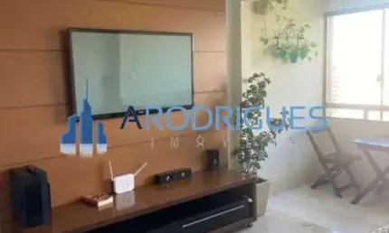 Apartamento à venda em Salvador-BA, Trobogy: 2 quartos, 1 suíte, 2 banheiros, 1 vaga, 69m², andar alto, porteira fechada!