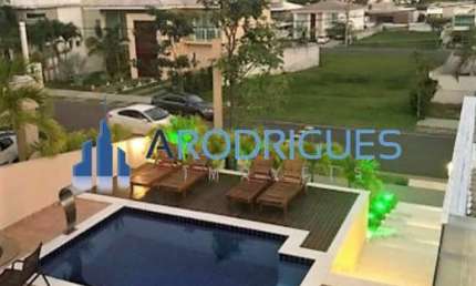 Casa à venda de alto nível no Alphaville Litoral Norte I -