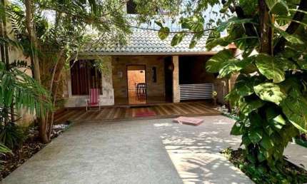 Casa para Venda em Lauro de Freitas, Ipitanga, 3 dormitórios, 1 suíte, 3 banheiros, 3 vagas